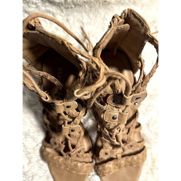 MERONA LADIES BEIGE STRAPPY BLOCK HEEL SANDALS SZ (9) EUC - Picture 4 of 6